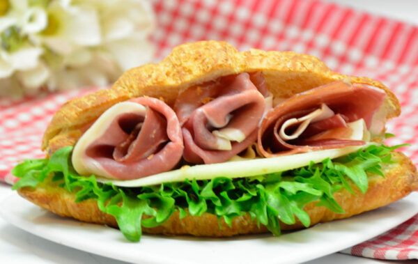 Serrano-croissant